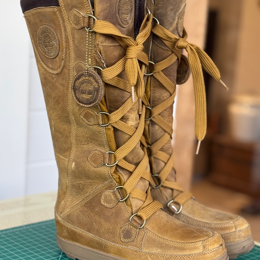 Timberland Tall Lace-Up Boots - Brown